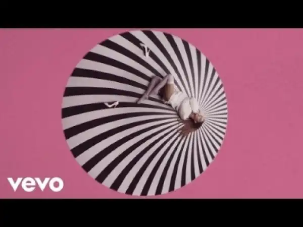 Video: Ariana Grande - Problem (feat. Iggy Azalea)